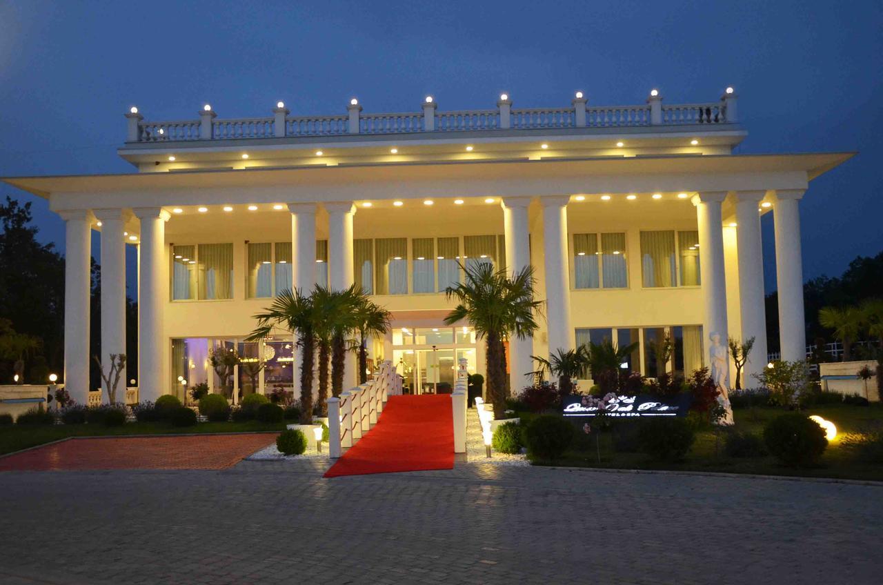 Queen Vali Palace Prilepnica Экстерьер фото